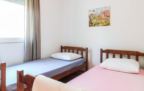 2 bedrooms, free WiFi, bed sheets