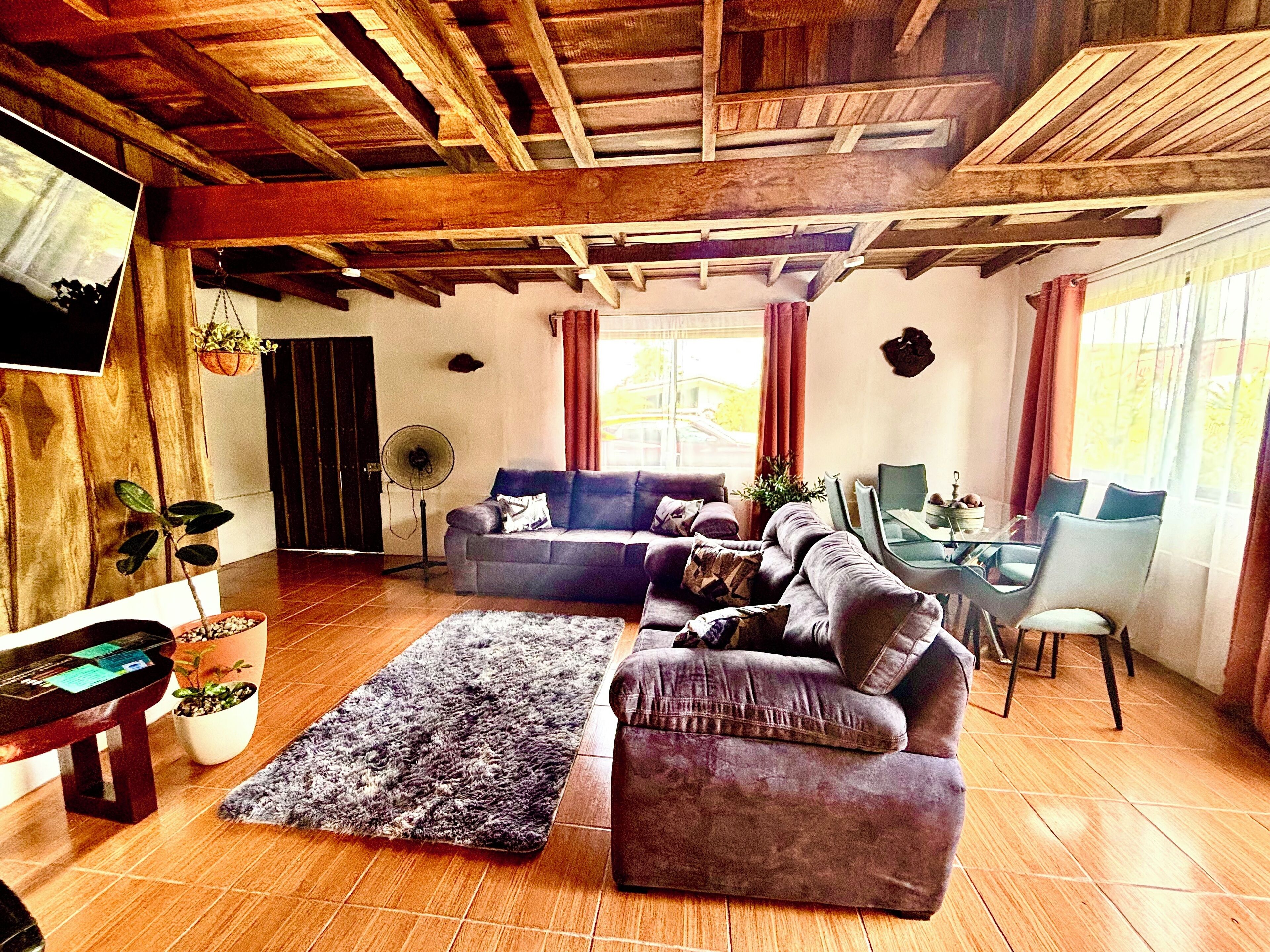 Exclusive Cabin | Living area | Flat-screen TV