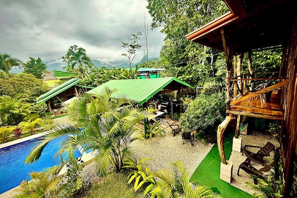 Classic Cabin | Balcony view