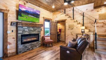 Smart TV y chimenea