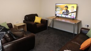 Lobby sitting area - House 227 (Birmingham)