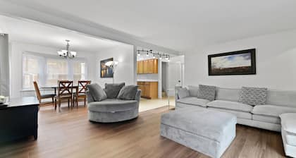 Peaceful Portage Lakes Retreat • Spacious 3BR on Private 1‑Acre Lot