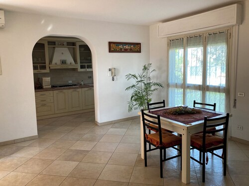 Casa Spaziosa e Comoda Vicino al Centro Città