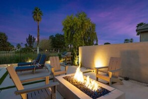 Terrace/patio - Desert Villa Resort (Pool, Golf, Pickleball, Gym) (Indio)