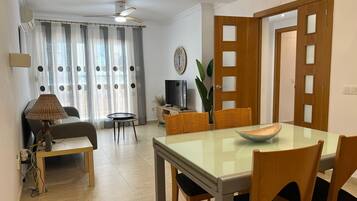 Căn hộ, hút thuốc | 3 phòng ngủ