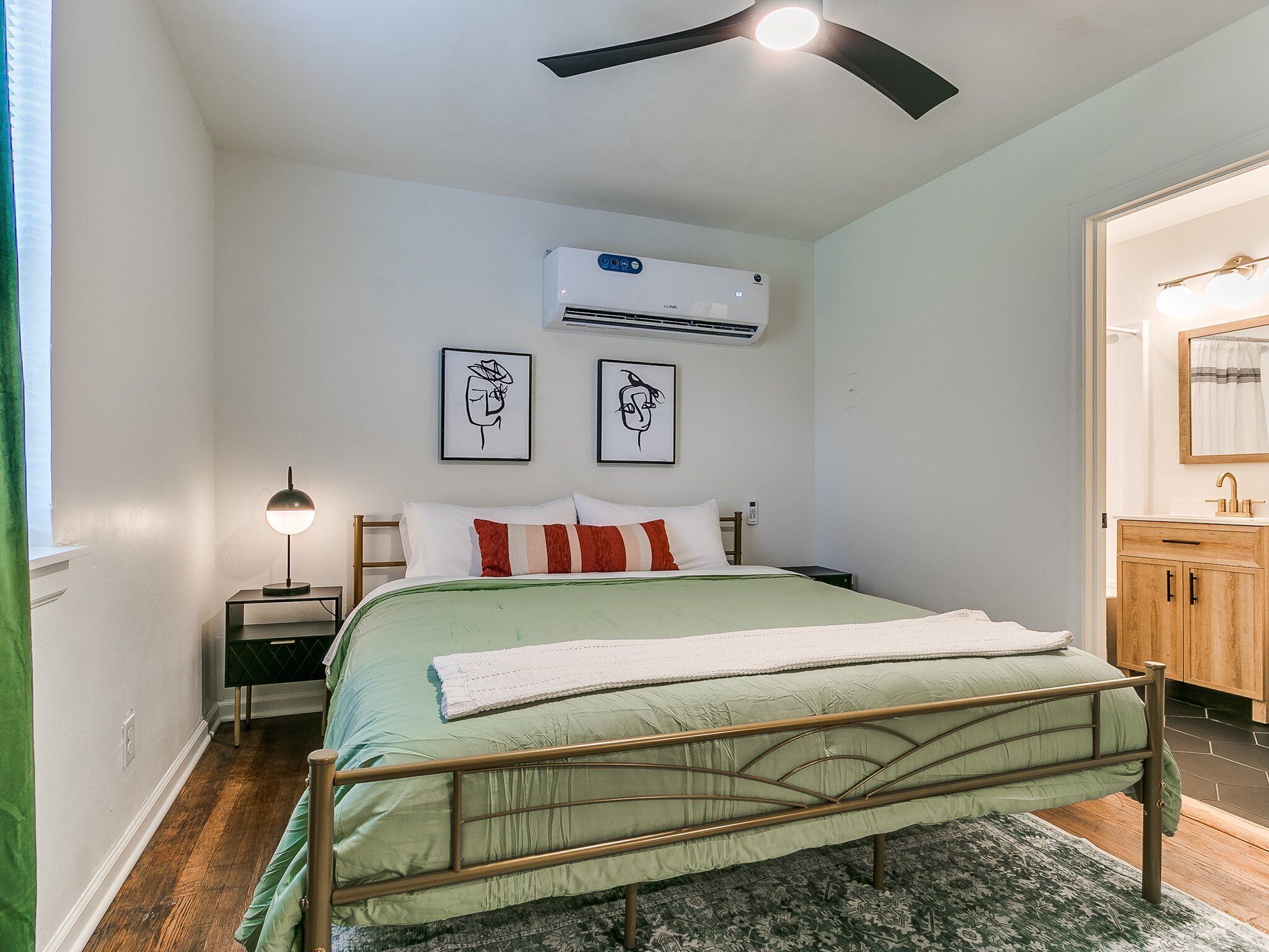 1 chambre, coffre-fort, accès au Wi-Fi (inclus), literie fournie