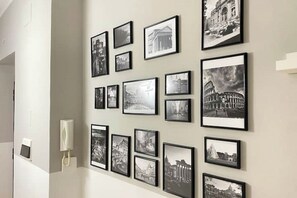 Interior - CapuansHome newly renovated apartment in strategic location (Roma)