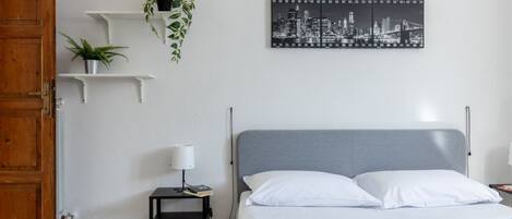 1 chambre, fer et planche Ă repasser, Wi-Fi, draps fournis