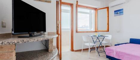 Strykejern/-brett og internettilgang