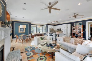 Smart TV, fireplace - Private Pool & Spa | Luxury Home, Short Walk to the Beach, Destin (Destin)