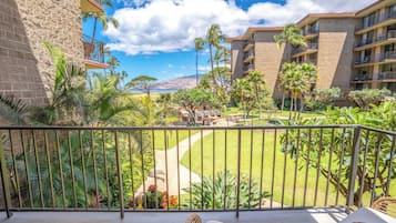 Luxury Condo, Ocean View | Balcony view
