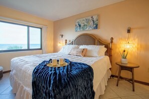 2 bedrooms, iron/ironing board, travel cot, free WiFi - Direct Ocean Front Coastal Retreat with Heated Pool - Step to the Beach (Cocoa Beach)