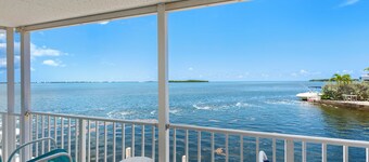 Sea La Vie #197 Oceanfront Home with 49' Dock, Heated Pool & Florida Keys Views