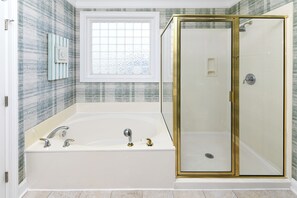 Shower, towels