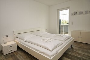 3 Schlafzimmer, Schreibtisch, WLAN