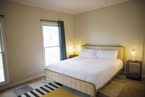 4 Schlafzimmer, Bügeleisen/Bügelbrett, kostenloses WLAN, Bettwäsche