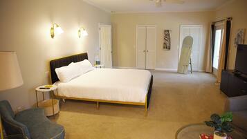 4 habitaciones, tabla de planchar con plancha y wifi gratis