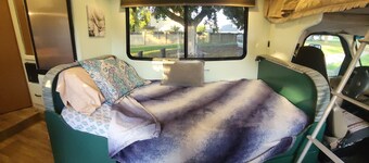 Cozy riverfront RV in the heart of wine country "Dandy @ Verde Retreat"