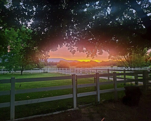 Cozy riverfront RV in the heart of wine country "Dandy @ Verde Retreat"