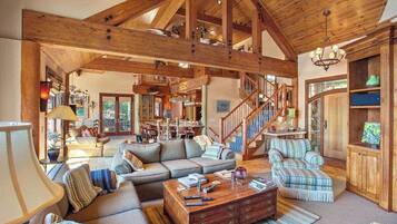 Smart TV, fireplace, offices, computer monitors