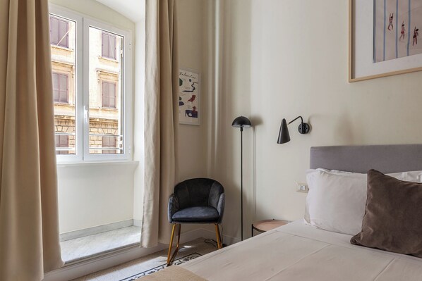 3 bedrooms, iron/ironing board, WiFi, bed sheets - Casa Enea - Pretty Homes (Rome)