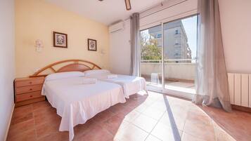 Apartemen, Boleh Merokok | 4 kamar tidur