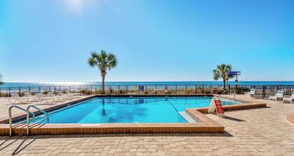 Gull Watch by Avantstay Beachfront Condo