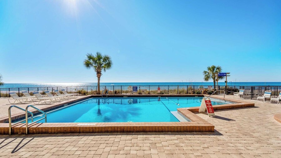 Gull Watch by Avantstay Beachfront Condo