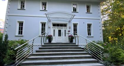 Cozy living studio in a dream villa on the edge of the forest - small but nice!