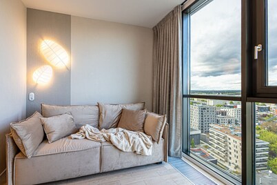 2HomeRent | Rio 2 | 15 Floor City View