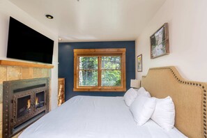 1 bedroom, WiFi, bed sheets - Bright 1BR Condo - Walk to Gondola! (Telluride)