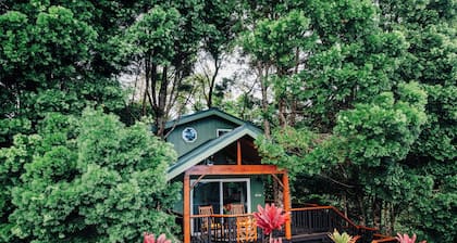 The Treehouse at Hulili Farm - NEW