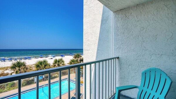 Sun-kissed By Avantstay Beachfront Access - Panama City Beach, FL