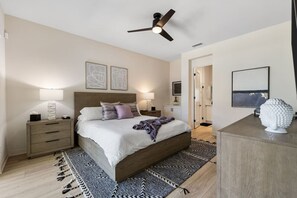 3 間睡房、書桌、免費 Wi-Fi、床單