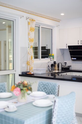 Malls at Doorstep:2-Bed Unit in Heart ofCannonHill