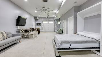 2 bedrooms, WiFi, bed sheets