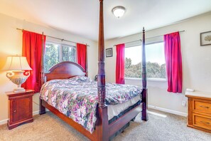 3 Schlafzimmer, Schreibtisch, Bügeleisen/Bügelbrett, Internetzugang