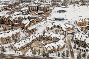 Unclassified image, 5 of 47, button