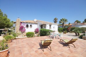 Outdoor dining - Iris - Javea, Costa Blanca (Javea)