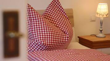 2 Schlafzimmer, Bügeleisen/Bügelbrett, kostenloses WLAN, Bettwäsche