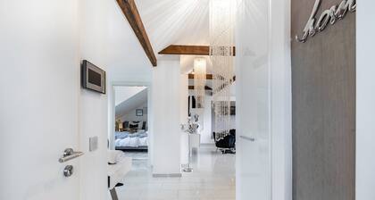 Appartement "Luxusapartment Mit Balkon" avec balcon, Wi-Fi et climatisation