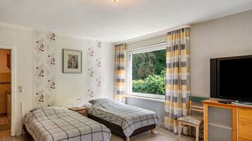 1 makuuhuone, ilmainen Wi-Fi, vuodevaatteet