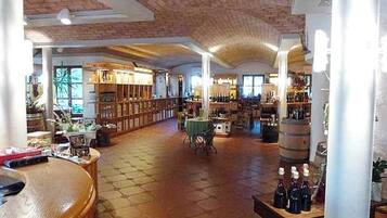 Bar (in der Unterkunft)