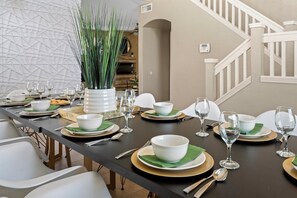 Dining - Chandler Charm! Heated Pool~Spa~Gameroom~PuttPutt (Chandler)