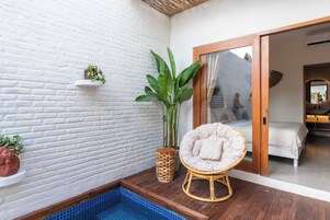 Vila premium, vista para a piscina | Terraço/pátio
