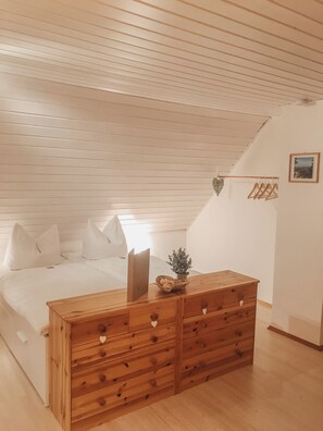 1 habitación, wifi y ropa de cama