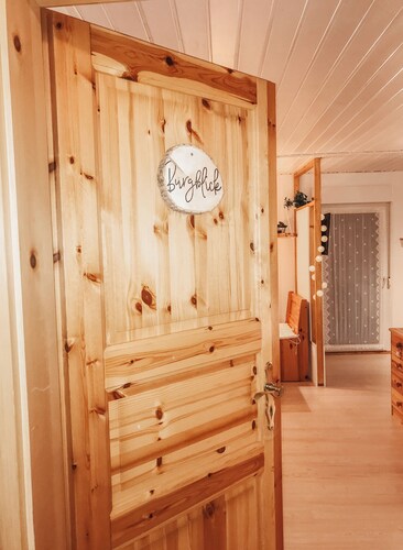 Vacation apartment in Dahner Felsenland, balcony and garden, Perfect for hikes