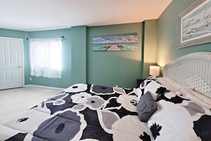 2 bedrooms, desk, iron/ironing board, free WiFi