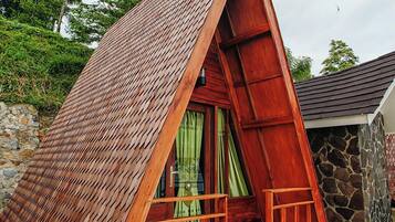 Classic Tent, 1 Queen Bed, Non Smoking | Premium bedding, bed sheets