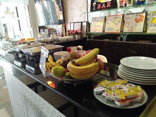 The Shades Hotel 50 meter Beach Front